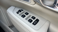 Volvo V90 2.0 B5P Ultimate Dark 5dr Auto Petrol Estate